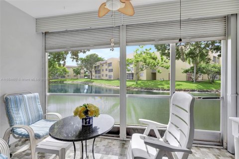 Copropriété à vendre à Tamarac, Floride: 2 chambres, 81.75 m2 № 1355163 - photo 21