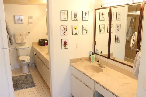 Condominio en venta en Deerfield Beach, Florida, 1 dormitorio, 94.85 m2 № 1355120 - foto 20