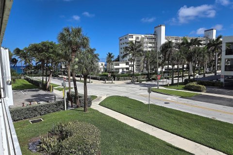 Condo in Deerfield Beach, Florida, 1 bedroom  № 1355120 - photo 26