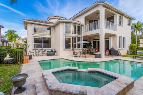 Villa ou maison à vendre à Miramar, Floride: 6 chambres, 349.87 m2 № 860081 - photo 3