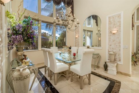 Villa ou maison à vendre à Miramar, Floride: 6 chambres, 349.87 m2 № 860081 - photo 9