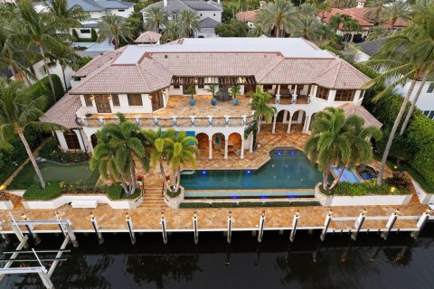 Casa en venta en Boca Raton, Florida, 7 dormitorios, 1096.15 m2 № 391104 - foto 1