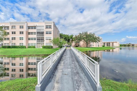 Condominio en venta en Sunrise, Florida, 2 dormitorios, 127.28 m2 № 1325857 - foto 20