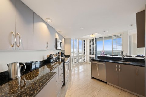 Condominio en venta en West Palm Beach, Florida, 3 dormitorios, 194.26 m2 № 913519 - foto 19