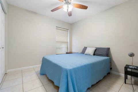 Touwnhouse à vendre à West Palm Beach, Floride: 3 chambres, 112.97 m2 № 1180568 - photo 9