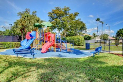 Casa en venta en Lake Worth, Florida, 3 dormitorios, 137.31 m2 № 1180613 - foto 11