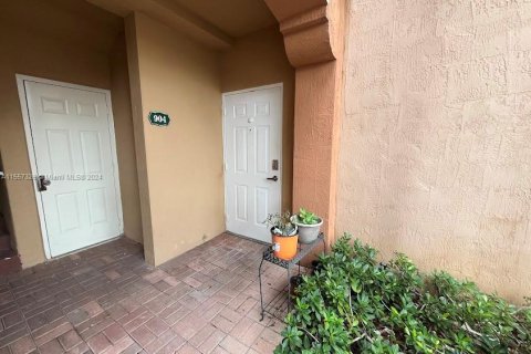 Condominio en venta en Doral, Florida, 3 dormitorios, 118.08 m2 № 1078960 - foto 3
