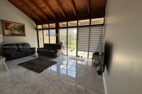 Adosado en venta en Pembroke Pines, Florida, 3 dormitorios, 156.63 m2 № 1329123 - foto 8