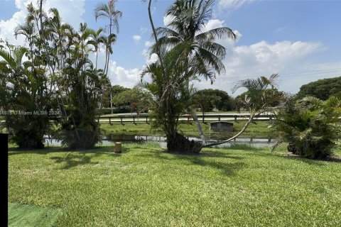 Touwnhouse à vendre à Pembroke Pines, Floride: 3 chambres, 156.63 m2 № 1329123 - photo 30