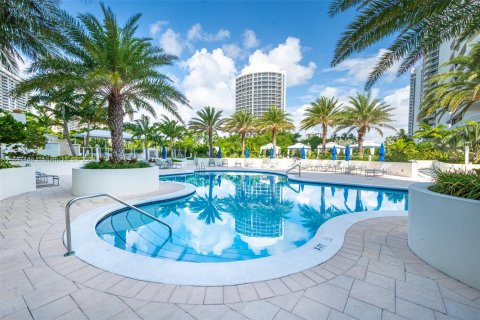 Copropriété à vendre à Aventura, Floride: 3 chambres, 309.92 m2 № 1330002 - photo 21