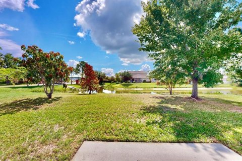 House in Wesley Chapel, Florida 4 bedrooms, 251.77 sq.m. № 1250927 - photo 6