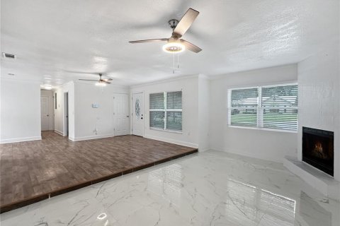 Villa ou maison à vendre à Eustis, Floride: 3 chambres, 130.06 m2 № 1346297 - photo 3