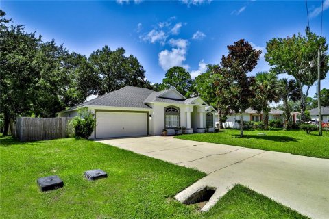 Villa ou maison à vendre à Palm Coast, Floride: 3 chambres, 178.09 m2 № 1346222 - photo 3