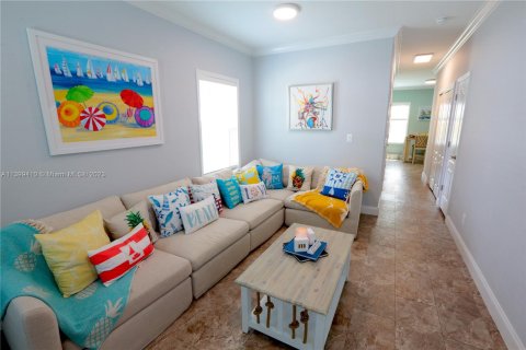 Casa en venta en Key West, Florida, 2 dormitorios, 130.06 m2 № 547497 - foto 8