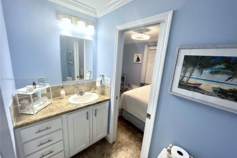 Casa en venta en Key West, Florida, 2 dormitorios, 130.06 m2 № 547497 - foto 30