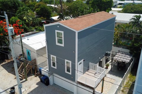 Casa en venta en Key West, Florida, 2 dormitorios, 130.06 m2 № 547497 - foto 1
