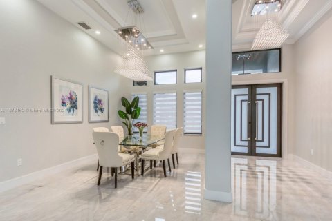 Villa ou maison à vendre à Miramar, Floride: 5 chambres, 239.32 m2 № 1401297 - photo 12