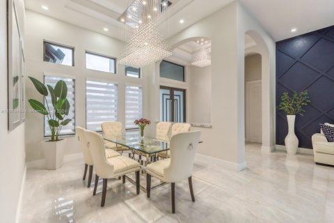 Villa ou maison à vendre à Miramar, Floride: 5 chambres, 239.32 m2 № 1401297 - photo 13