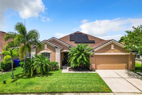 Villa ou maison à vendre à Kissimmee, Floride: 4 chambres, 189.15 m2 № 1315311 - photo 2