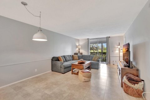 Copropriété à vendre à Boca Raton, Floride: 2 chambres, 97.55 m2 № 1231276 - photo 11