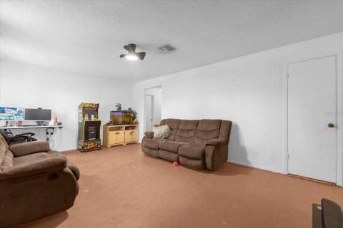 Villa ou maison à vendre à Kissimmee, Floride: 2 chambres, 92.9 m2 № 1344550 - photo 4