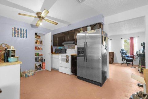 Villa ou maison à vendre à Kissimmee, Floride: 2 chambres, 92.9 m2 № 1344550 - photo 7