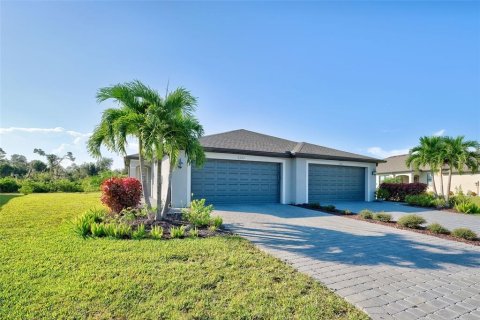 Casa en venta en Port Charlotte, Florida, 2 dormitorios, 144.37 m2 № 1373144 - foto 2