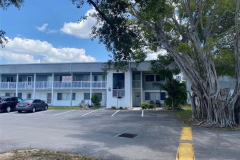 Copropriété à vendre à Punta Gorda, Floride: 2 chambres, 89.09 m2 № 1149638 - photo 23