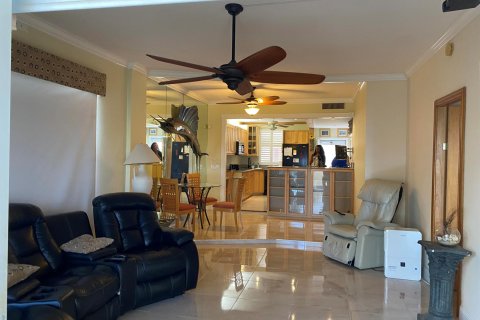 Condo in North Palm Beach, Florida, 2 bedrooms  № 1163234 - photo 29