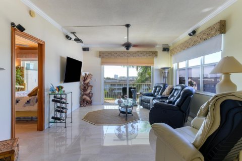 Condo in North Palm Beach, Florida, 2 bedrooms  № 1163234 - photo 22