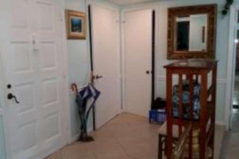 Condominio en venta en Palm Beach Gardens, Florida, 1 dormitorio, 104.61 m2 № 1168815 - foto 27