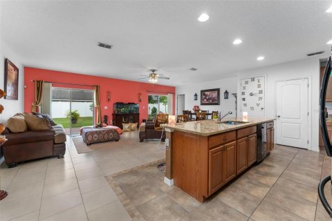 Villa ou maison à vendre à Kissimmee, Floride: 3 chambres, 183.02 m2 № 1252831 - photo 5