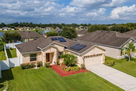 Villa ou maison à vendre à Kissimmee, Floride: 3 chambres, 183.02 m2 № 1252831 - photo 21