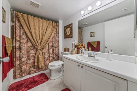 Copropriété à vendre à Pembroke Pines, Floride: 2 chambres, 112.13 m2 № 1160171 - photo 8