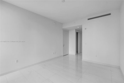 Condominio en venta en Miami, Florida, 2 dormitorios, 199.55 m2 № 1415326 - foto 15