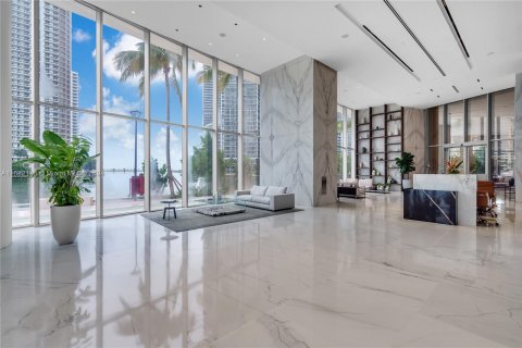 Condominio en venta en Miami, Florida, 2 dormitorios, 199.55 m2 № 1415326 - foto 26