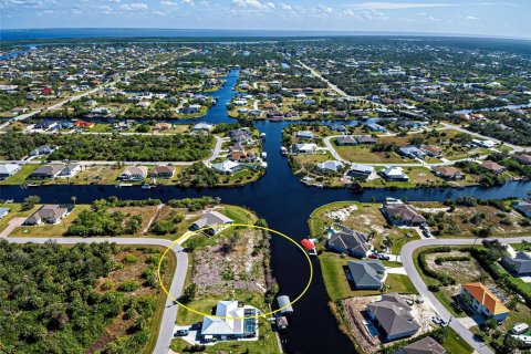 Land in Port Charlotte, Florida № 1217850 - photo 3