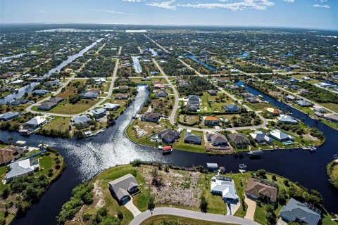 Terreno en venta en Port Charlotte, Florida № 1217850 - foto 2