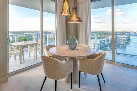 Copropriété à vendre à Hollywood, Floride: 2 chambres, 109.62 m2 № 1176286 - photo 5