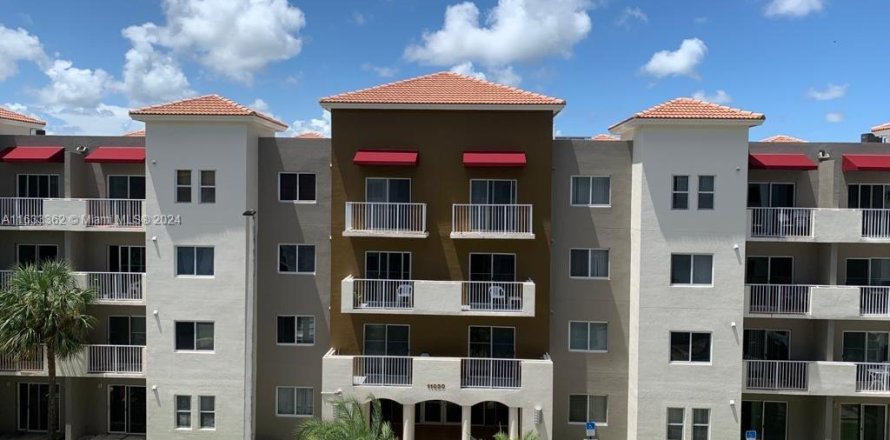 Condominio en Cutler Bay, Florida, 2 dormitorios  № 1394725