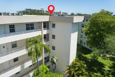 Copropriété à vendre à Pompano Beach, Floride: 3 chambres, 139.35 m2 № 1121146 - photo 2