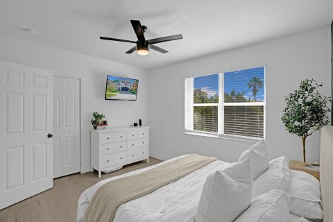 Купить виллу или дом в Маргит, Флорида 3 спальни, 153.2м2, № 1121304 - фото 12