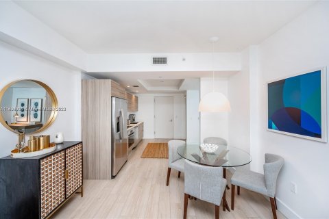 Copropriété à louer à Miami, Floride: 1 chambre, 63.55 m2 № 912911 - photo 4