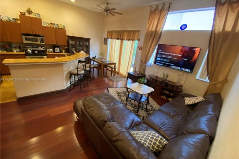 Villa ou maison à vendre à Pembroke Pines, Floride: 3 chambres, 180.04 m2 № 666625 - photo 10