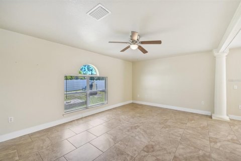 Casa en venta en North Port, Florida, 3 dormitorios, 208.84 m2 № 1382275 - foto 2