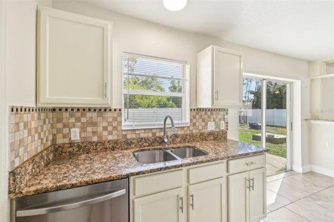 Casa en venta en North Port, Florida, 3 dormitorios, 208.84 m2 № 1382275 - foto 14