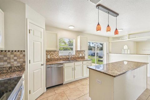 Casa en venta en North Port, Florida, 3 dormitorios, 208.84 m2 № 1382275 - foto 12