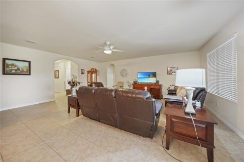 House in Punta Gorda, Florida 4 bedrooms, 217.3 sq.m. № 1432152 - photo 4