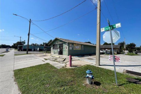 Commercial property in Orlando, Florida 246.66 sq.m. № 1378441 - photo 2