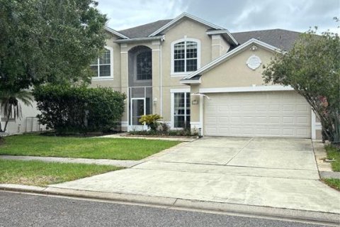 House in Kissimmee, Florida 4 bedrooms, 258.27 sq.m. № 1378503 - photo 1